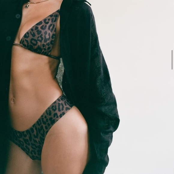 Tan + Lines Mykonos Swim Bottom - Picture 5 of 7